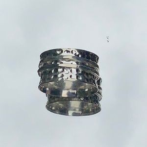 SILVER MEDITATION/ SPINNER 925 STERLING SILVER RING, SIZE 8